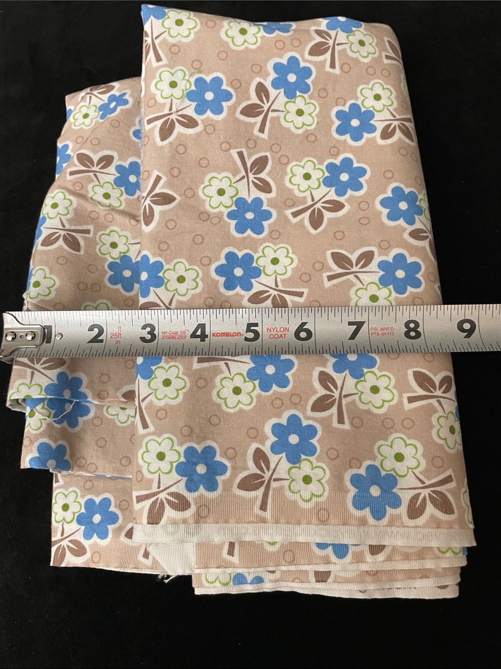 4-5 LB MIXED FABRIC BUNDLE • USABLE PIECES • CRAFT & SEWING B3 - Picture 9 of 9